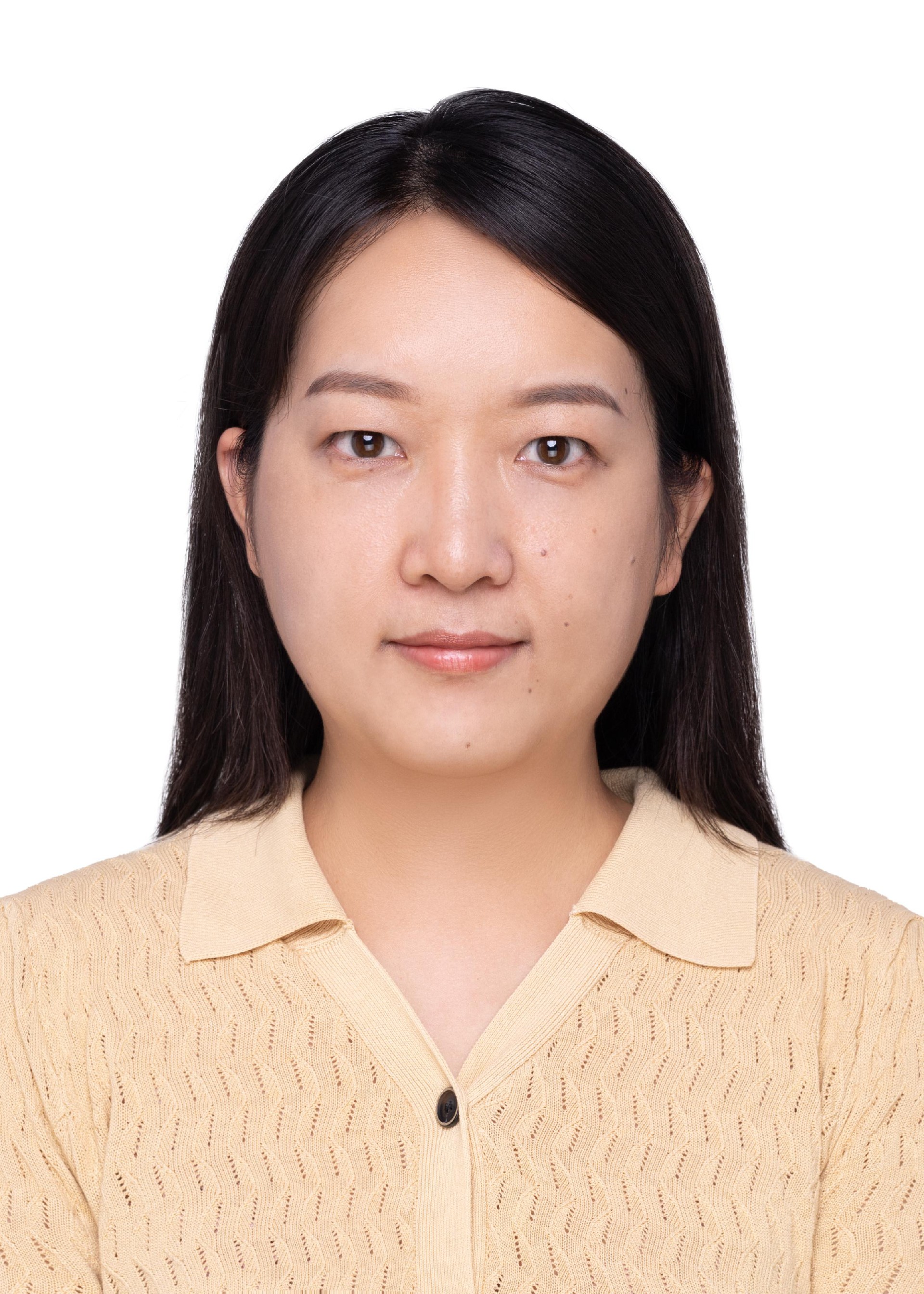 张卉琴.jpg